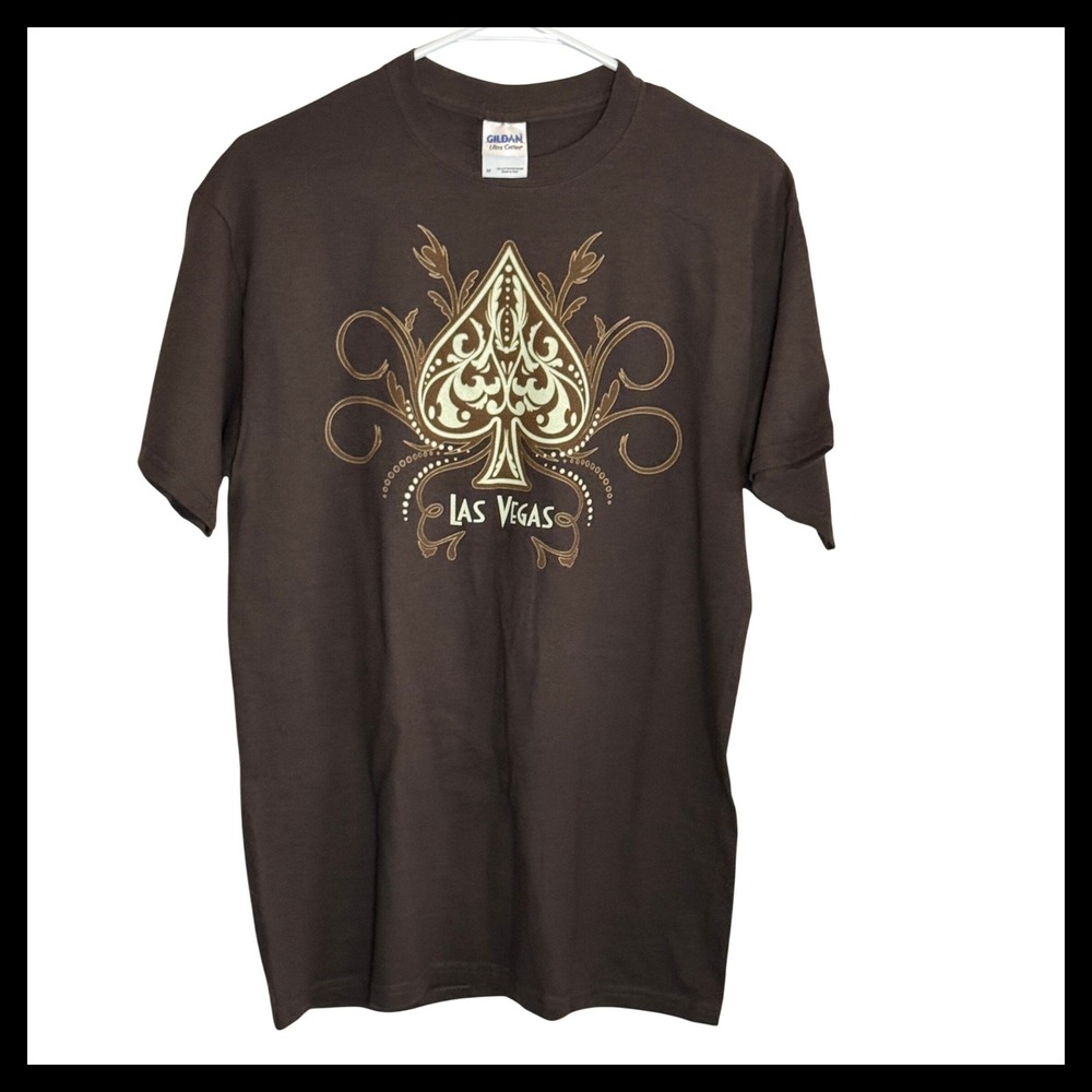 NWOT Gildan Las Vegas Ace of Spades Graphic T-Shirt Mens Medium Brown Cotton Tee